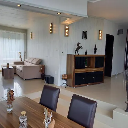 Scalea Apartment